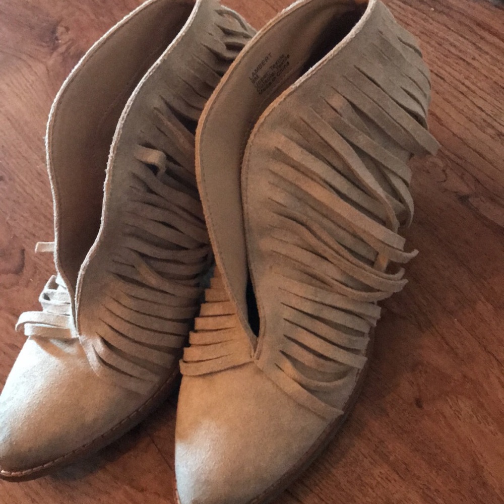 Coconut brand booties !